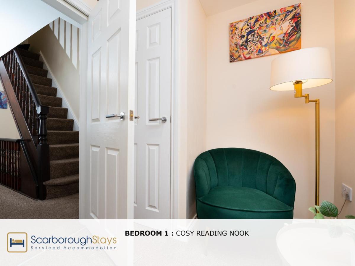 Scarborough Stays - Luxury Townhouse Ideal For Large Groups - Hot Tub Екстер'єр фото