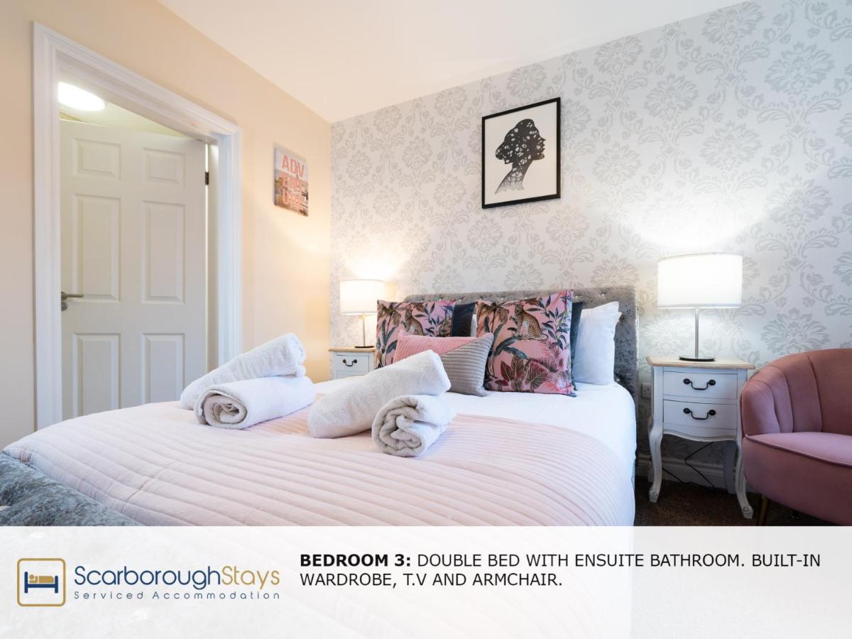 Scarborough Stays - Luxury Townhouse Ideal For Large Groups - Hot Tub Екстер'єр фото